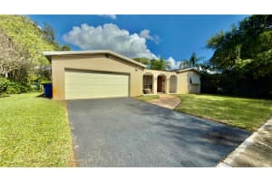 9061 54th Street, Cooper City, FL 33328 - MLS#F10546623