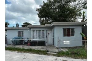 2240 Ne 137th Street, North Miami Beach, Fl 33181, North Miami Beach