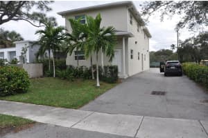 1216 6th Court, Fort Lauderdale, FL 33311 - MLS#F10546665