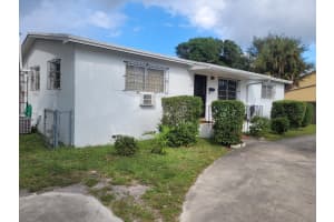 1045 135th Street, North Miami, FL 33161 - MLS#F10546712