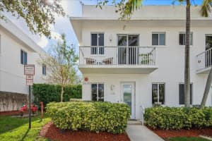 2610 213th Street, Miami, FL 33180 - MLS#F10546793