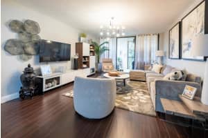 16251 Golf Club Road, Weston, FL 33326 - MLS#F10546871