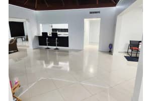 5707 White Hickory Circle, Tamarac, Fl 33319 Tamarac, FL 33319 - Off Market