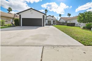 12440 Sw 7th Place, Davie, Fl 33325, Davie