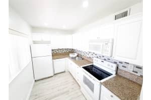 2710 Riverside Drive, Coral Springs, FL 33065 - MLS#F10548046