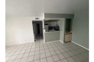 1531 Royal Green Circle, Port Saint Lucie, FL 34952 - MLS#F10548075