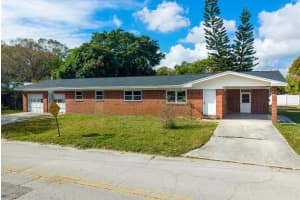 1119 Pine Avenue, Fort Pierce, FL 34982 - MLS#F10548084