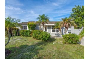 2375 16th Avenue, Vero Beach, FL 32962 - MLS#F10548103