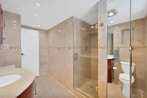 1980 Ocean Drive, Hallandale Beach, FL 33009 - MLS#F10548123