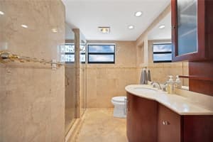 1980 Ocean Drive, Hallandale Beach, FL 33009 - MLS#F10548123