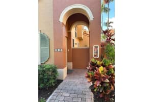 2319 Clipper Place, Dania Beach, FL 33312 - MLS#F10548198