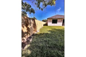 1605 23rd Street, Fort Pierce, FL 34950 - MLS#F10548205