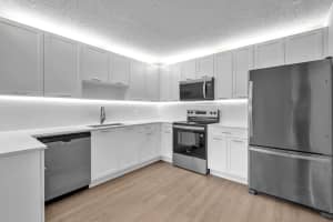 4200 Community Drive, West Palm Beach, FL 33409 - MLS#F10548248