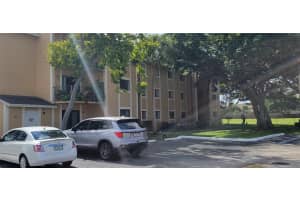 350 Palm Circle, Pembroke Pines, FL 33025 - MLS#F10548274