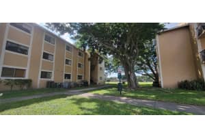 350 Palm Circle, Pembroke Pines, FL 33025 - MLS#F10548274