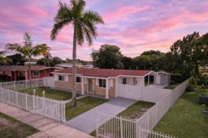 3970 195th Street, Miami Gardens, FL 33055 - MLS#F10548284