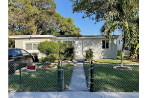 642 14th Way, Fort Lauderdale, FL 33311 - MLS#F10548315