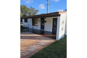 6400 W Garfield Street, Hollywood, Fl 33024, Hollywood