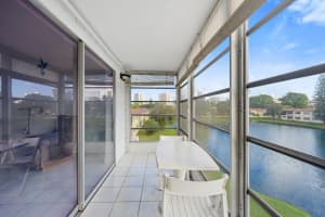 2880 203rd Street, Miami, FL 33180 - MLS#F10548498