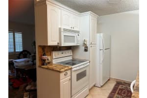 2057 Cambridge C 2057, Deerfield Beach, FL 33442, Deerfield Beach, FL 33442 - MLS#F10548505