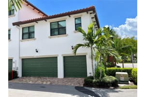 11679 13th Court, Pembroke Pines, FL 33025 - MLS#F10548520