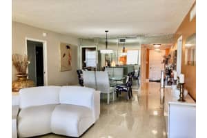 800 Cypress Grove Drive, Pompano Beach, FL 33069 - MLS#F10548524