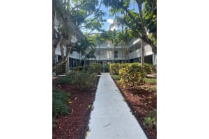 1930 Jackson Street, Hollywood, FL 33019 - MLS#F10548551