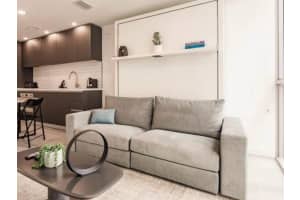 227 NE 2 Nd 2801, Miami, FL 33132, Miami, FL 33132 - MLS#F10548574