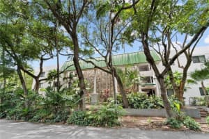 2924 Day Avenue, Miami, FL 33133 - MLS#F10548598