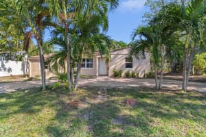 2420 7th Avenue, Wilton Manors, FL 33305 - MLS#F10548599