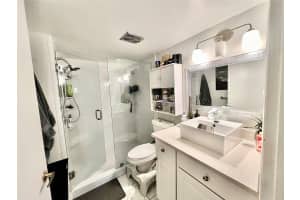 8301 Sands Point Boulevard, Tamarac, FL 33321 - MLS#F10548644