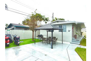 720 7th Street, Hallandale Beach, FL 33009 - MLS#F10548649