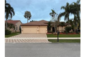 2702 Orchard Circle, Davie, FL 33328 - MLS#F10548668