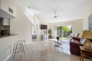 1100 Crestwood Court, Royal Palm Beach, FL 33411 - MLS#F10548727