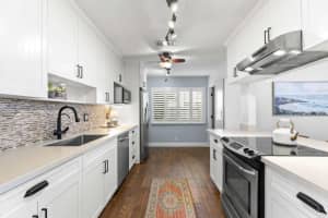 8101 Rose Marie Circle, Boynton Beach, FL 33472 - MLS#F10548746