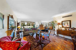 3930 Oaks Clubhouse Drive 105, Pompano Beach, Fl 33069, Pompano Beach