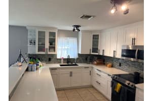 2518 NW 15, Fort Lauderdale, FL 33311, Fort Lauderdale, FL 33311 - MLS#F10548813