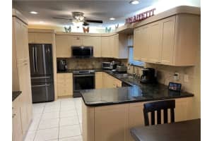 8581 27th Place, Davie, FL 33328 - MLS#F10548815