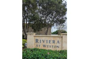 158 Riviera Circle, Weston, FL 33326 - MLS#F10548875