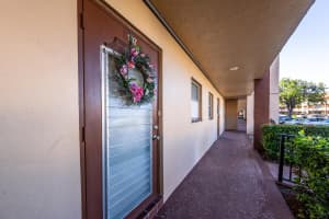 9281 Sunrise Lakes Boulevard, Sunrise, FL 33322 - MLS#F10548892