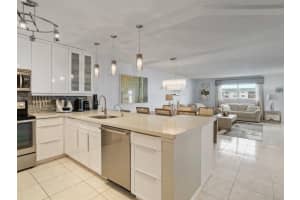 4750 22nd Court, Lauderhill, FL 33313 - MLS#F10548905