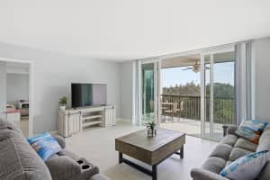 3910 Inverrary Boulevard 708-b, Lauderhill, Fl 33319, Lauderhill