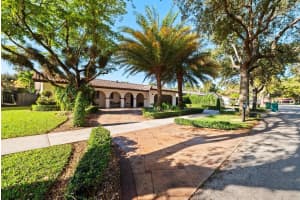 6320 Pent Place, Miami Lakes, FL 33014 - MLS#F10548917