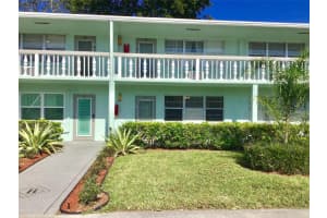 7 Oakridge B 7, Deerfield Beach, FL 33442, Deerfield Beach, FL 33442 - MLS#F10548923