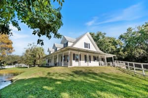 5750 James B. Pirtle Avenue, Southwest Ranches, FL 33330 - MLS#F10548930