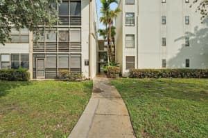 20401 30th Avenue, Miami, FL 33180 - MLS#F10548961