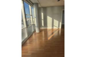 900 Bay Drive, Miami Beach, FL 33141 - MLS#F10549070