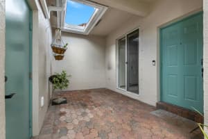 7501 Aragon Boulevard, Sunrise, FL 33313 - MLS#F10549103