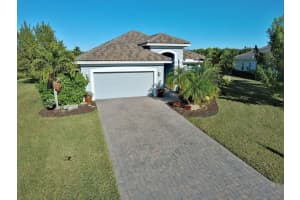 4793 Four Lakes Circle, Vero Beach, Fl 32968, Vero Beach