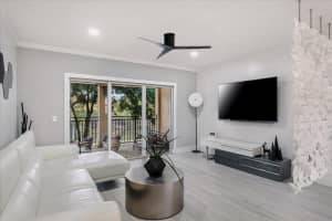 2452 Centergate Drive, Miramar, FL 33025 - MLS#F10549213